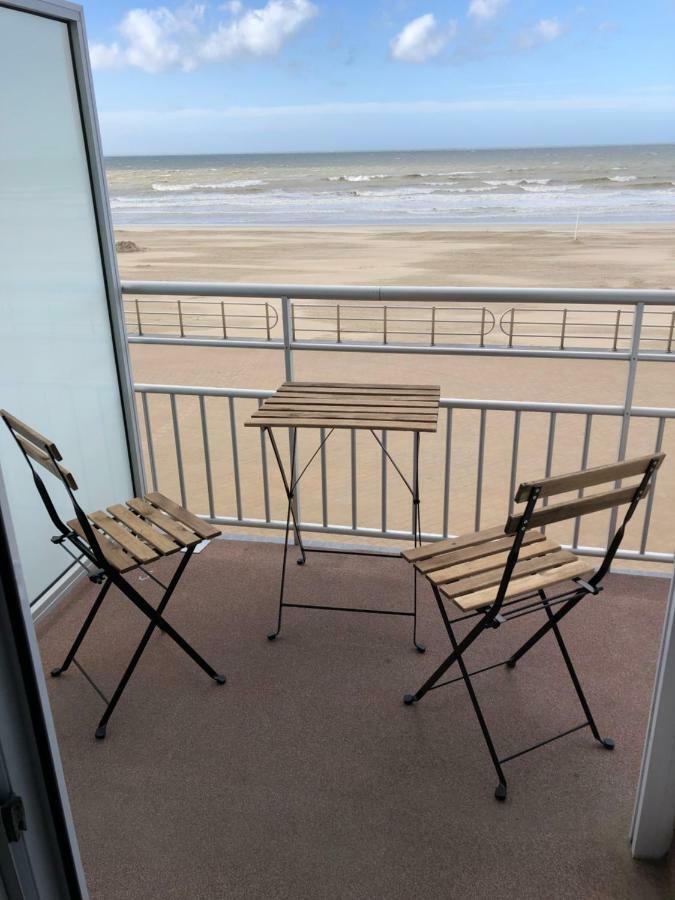 Zeekant Middelkerke Exteriör bild